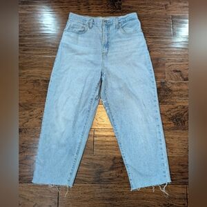 Levi's High Loose Taper Light Blue Denim Jeans Size 29
